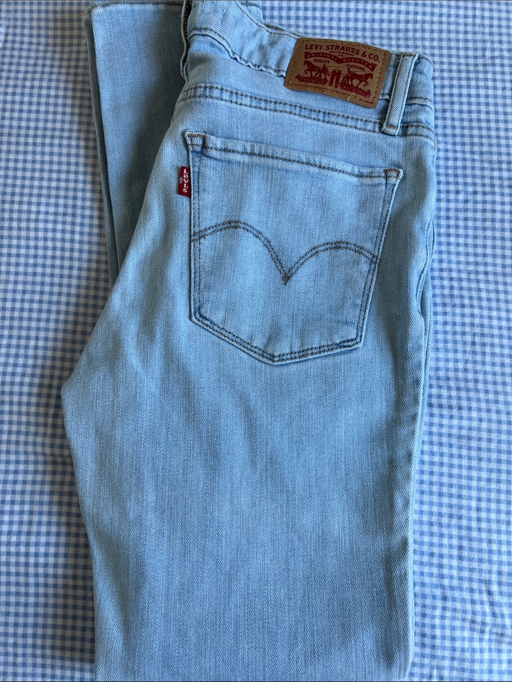 Levi's Women's Pale Blue Skinny Jeans Size 26